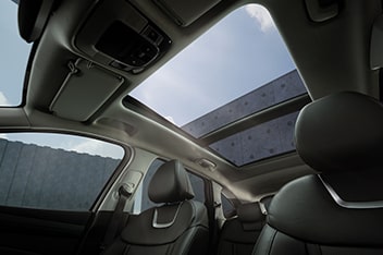  Panoramic Sunroof